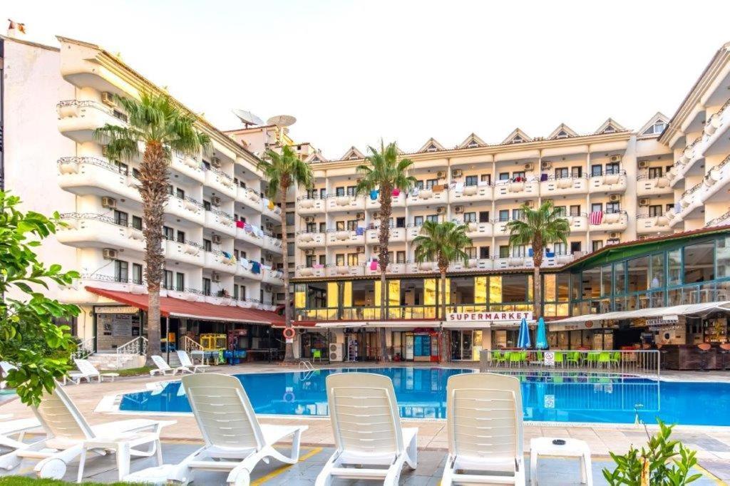 Club Pineta Hotel مرمريس المظهر الخارجي الصورة